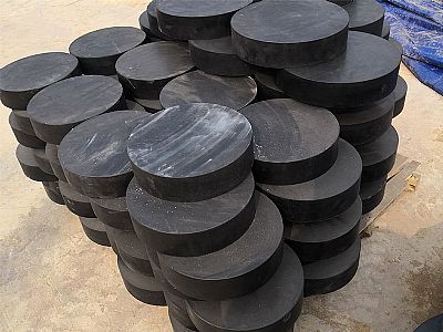邢台板式橡胶支座由若干层橡胶片与薄钢板经加压硫化